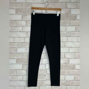 Aerie Black Chill Play Move Leggings Size M